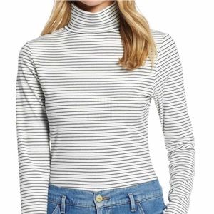 Halogen | black white | ribbed turtleneck